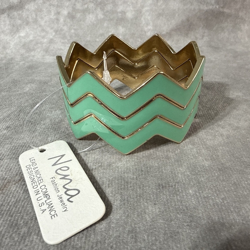 Nena Fashion Jewelry Green Enamel Gold Tone Zigzag Chevron Bangle Bracelet Set‎